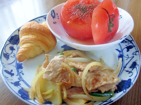 レンチントマトと豚じゃがの生姜炒めのワンプレート